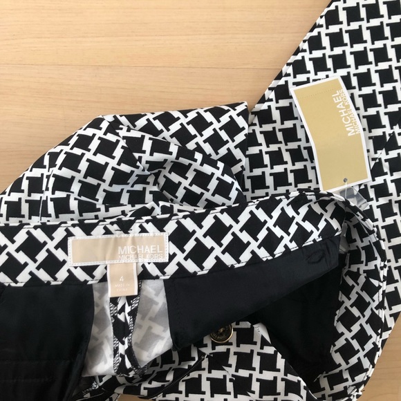 Michael Kors pants size 4 new with tag $110 - Picture 4 of 4